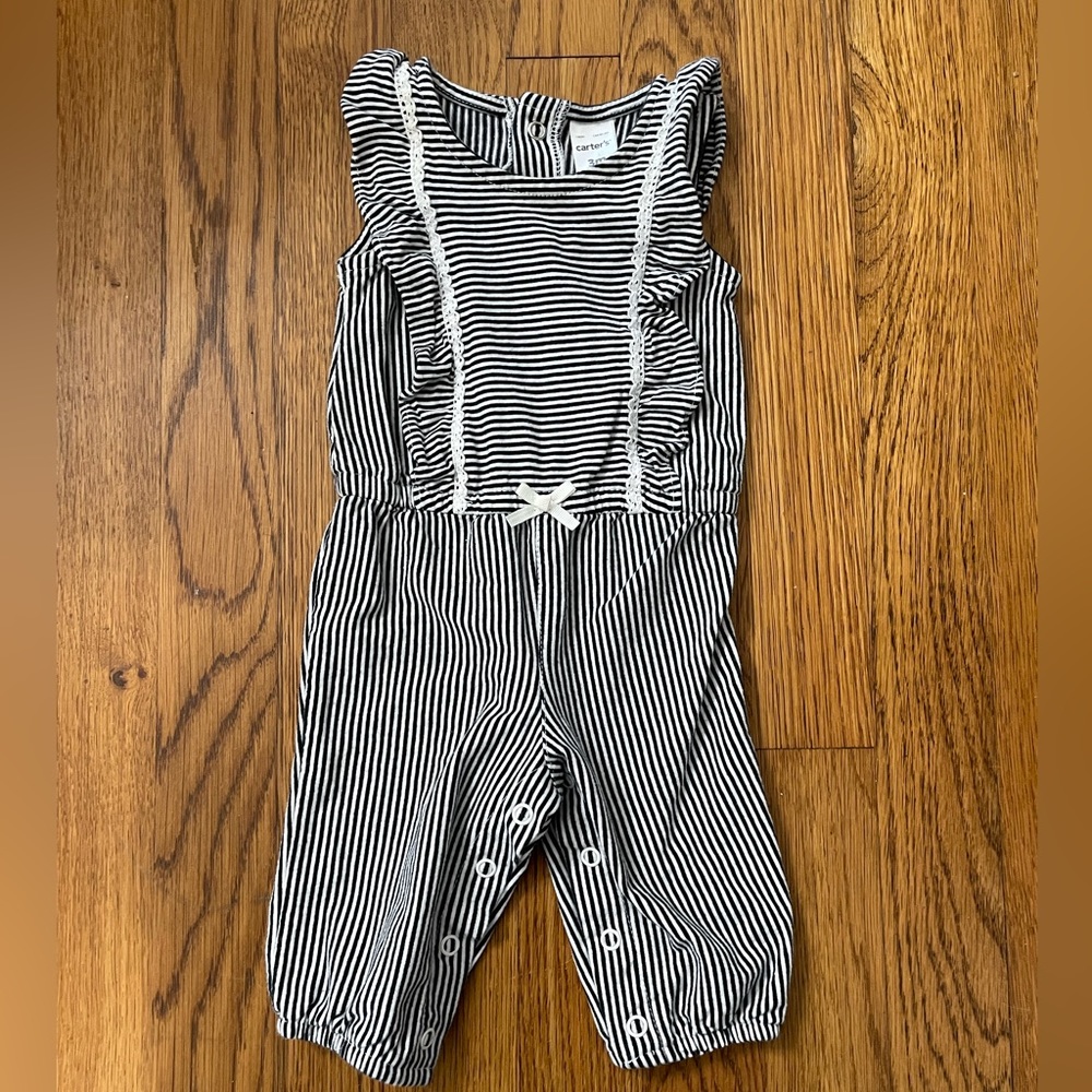 Baby‎ girl, black and white striped romper (3months)